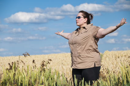 Meditation kann beim Kampf gegen die Pfunde helfen.