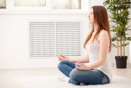 Für die erste Meditationbenötigen Sie nichts - außer sich selbst und ein wenig Ungestörtheit.